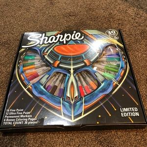 Sharpie markers